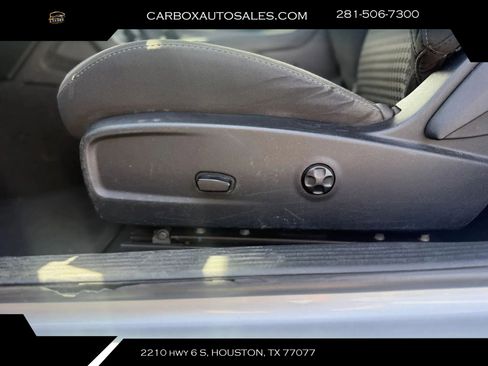 Used 2019 Dodge Challenger GT w/ Driver Convenience Group RWD image 18