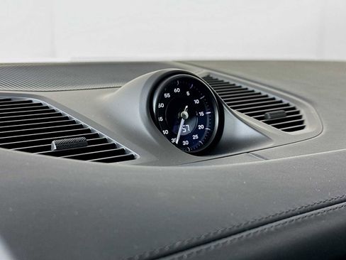 New 2026 Porsche Cayenne E-Hybrid image 34