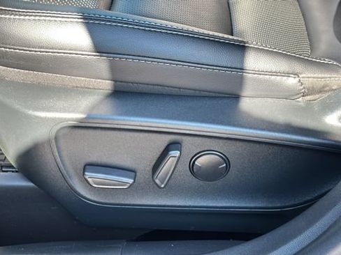 Used 2021 Ford Escape SEL AWD/4WD image 19