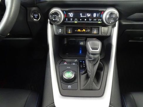 Used 2024 Toyota RAV4 XSE image 35