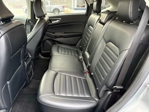 Used 2024 Ford Edge SEL image 14