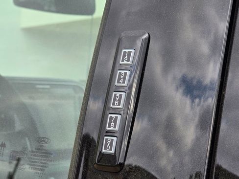 New 2026 Ford F250 Platinum AWD/4WD image 12