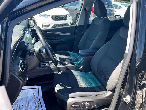 Used 2022 Chevrolet Bolt LT FWD image 21