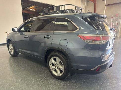 Used 2015 Toyota Highlander Limited AWD/4WD image 6