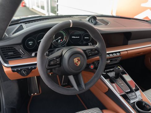 Used 2024 Porsche 911 Turbo S AWD/4WD image 14