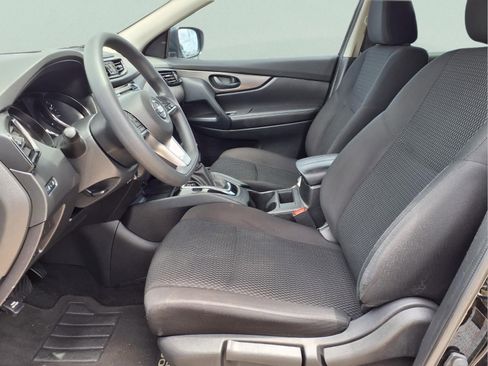 Used 2022 Nissan Rogue Sport S FWD image 10