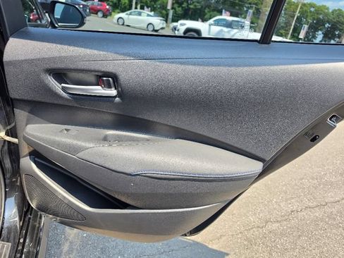 Used 2022 Toyota Corolla SE FWD image 16