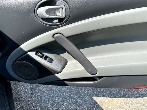 Used 2006 Mitsubishi Eclipse GT image 12