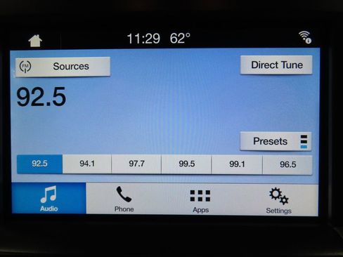 Used 2017 Ford F150 XLT w/ Equipment Group 302A Luxury image 20