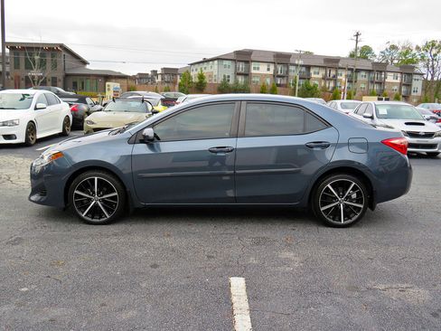 Used 2017 Toyota Corolla LE w/ Carpet Mat Package (TMS) image 10