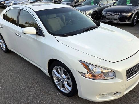 Used 2014 Nissan Maxima 3.5 S FWD image 19