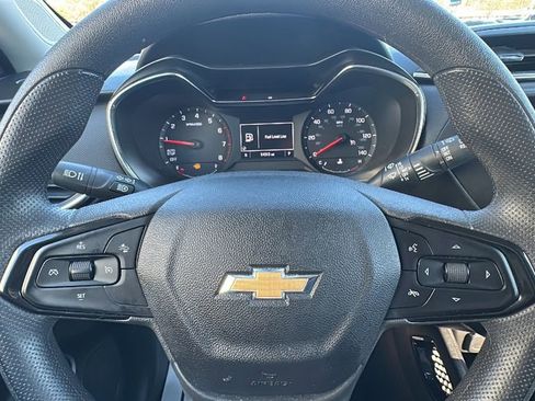 Used 2023 Chevrolet TrailBlazer LT image 23