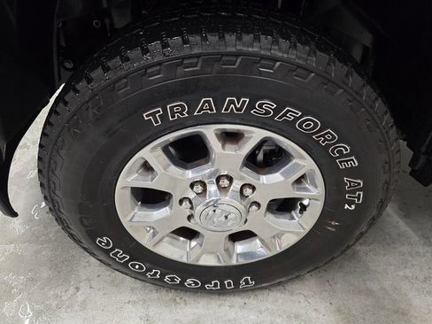 Used 2024 RAM 2500 Laramie w/ Safety Group AWD/4WD image 10