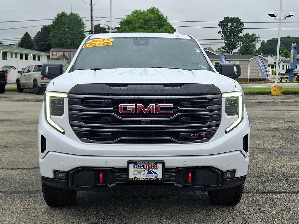 Used 2025 GMC Sierra 1500 AT4 AWD/4WD image 3