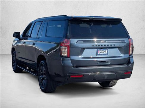 Used 2021 Chevrolet Suburban Z71 w/ Z71 Signature Package image 8