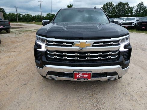 New 2026 Chevrolet Silverado 1500 LTZ w/ LTZ Premium Package AWD/4WD image 9