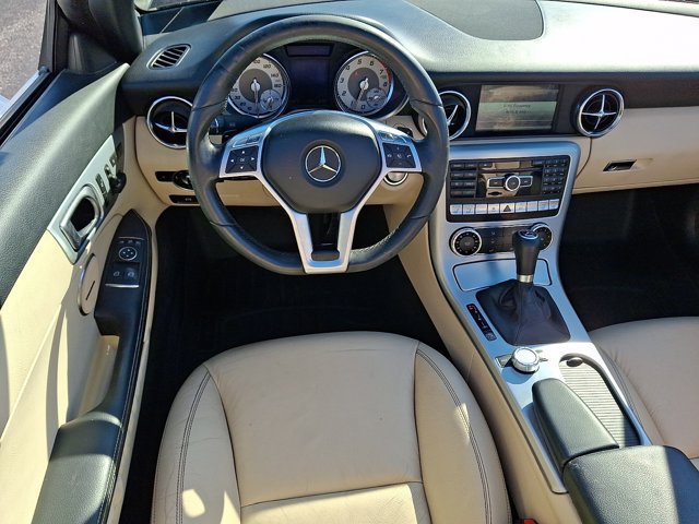 Used 2014 Mercedes-Benz SLK 350 image 13