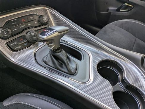 Used 2019 Dodge Challenger SRT Hellcat Redeye image 12