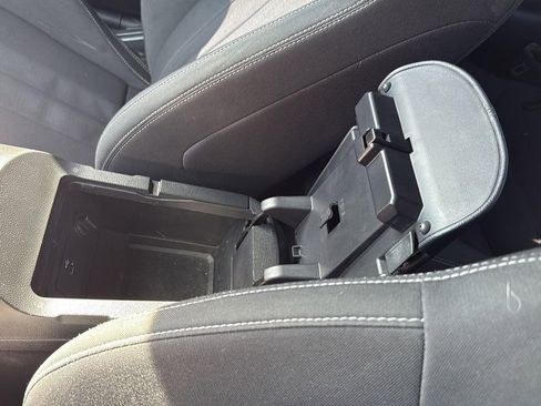 Used 2018 Ford Mustang GT image 22