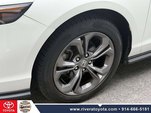 Used 2023 Honda Accord EX image 10