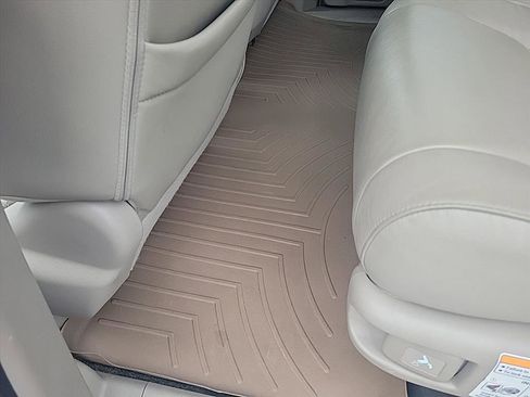 Used 2015 Honda Odyssey Touring Elite image 22