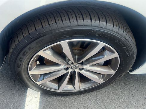 Used 2026 Jaguar F-PACE R-Dynamic S AWD/4WD image 9