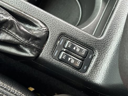 Used 2014 Subaru Crosstrek 2.0i Limited AWD/4WD image 27