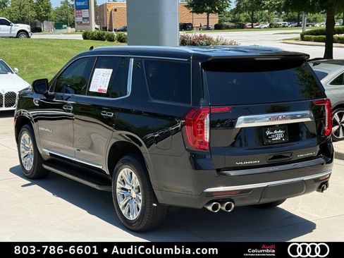 Used 2023 GMC Yukon Denali AWD/4WD image 12