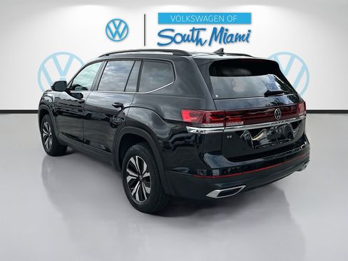 Used 2024 Volkswagen Atlas SE image 5