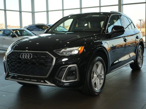 Used 2024 Audi Q5 e Premium Plus image 7