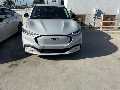 Used 2023 Ford Mustang Mach-E Select RWD image 1