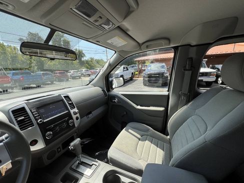 Used 2019 Nissan Frontier S RWD image 21