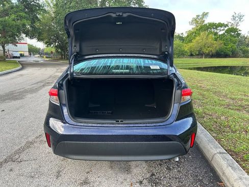 Used 2023 Toyota Corolla LE image 10