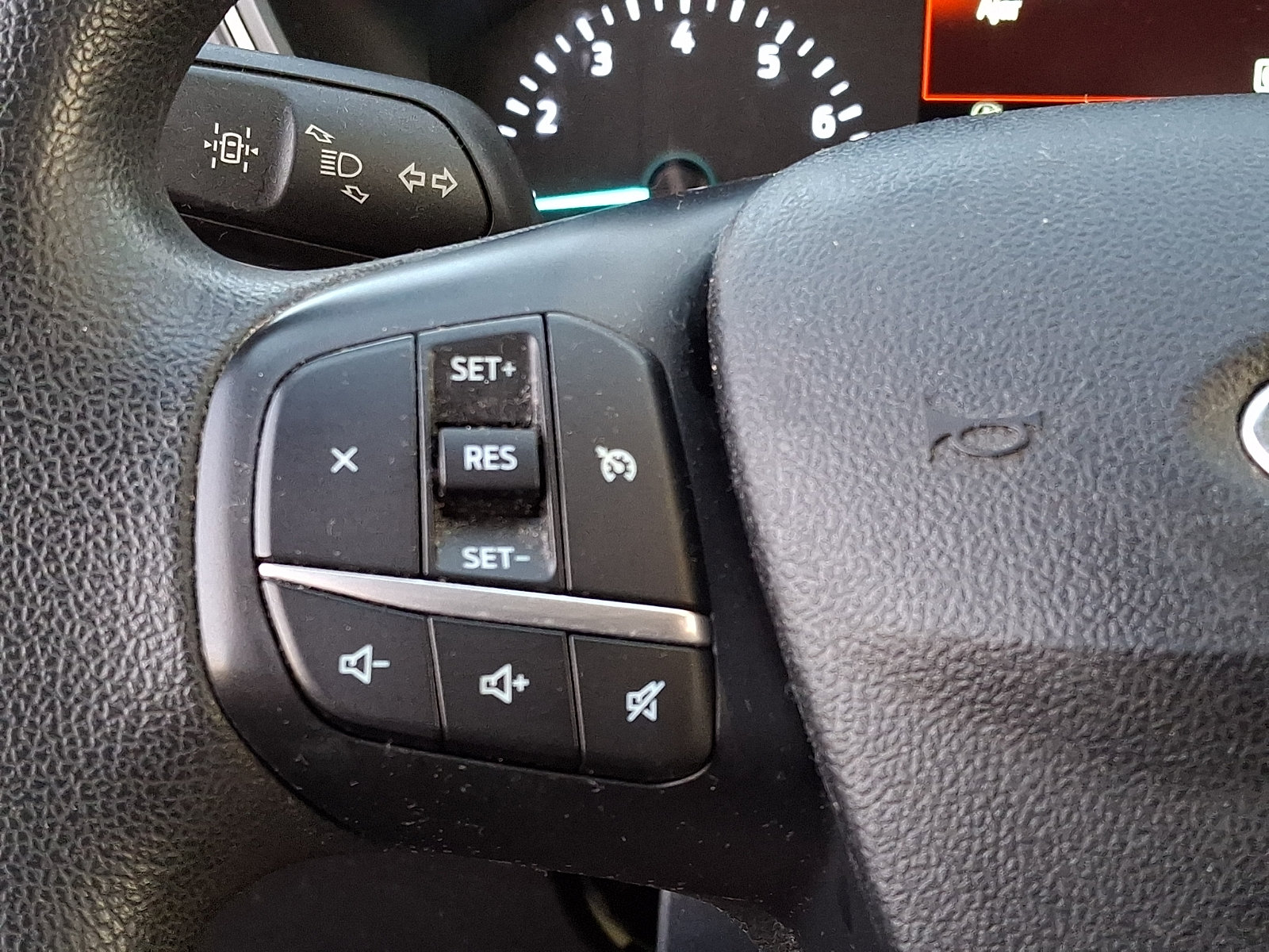 Certified 2022 Ford Escape SE AWD/4WD image 21