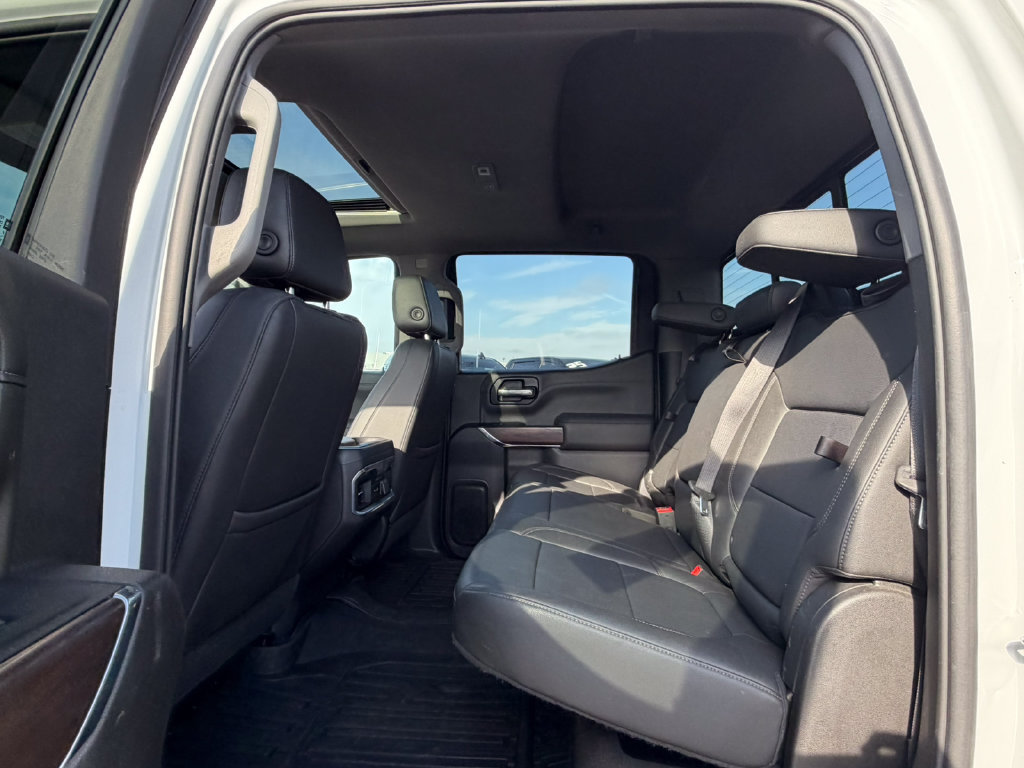 Used 2022 GMC Sierra 1500 SLT w/ SLT Premium Package AWD/4WD image 31