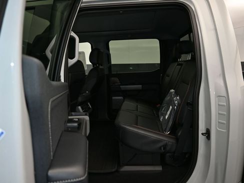 New 2025 Ford F350 Lariat w/ Lariat Ultimate Package image 14