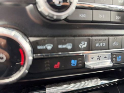 Used 2023 Ford F150 Lariat w/ Equipment Group 502A High AWD/4WD image 18