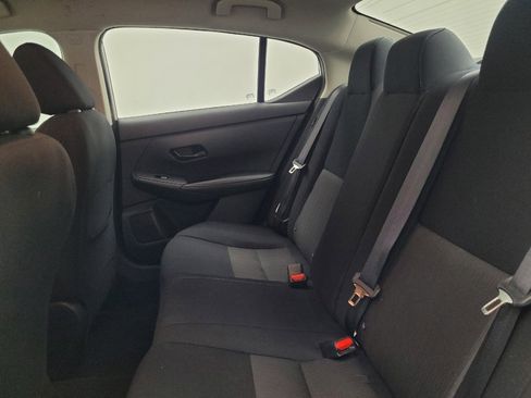Used 2024 Nissan Sentra SV FWD image 18