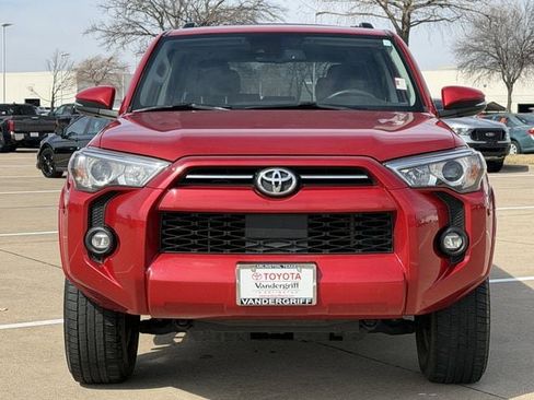Certified 2022 Toyota 4Runner SR5 Premium w/ Moonroof Package image 7