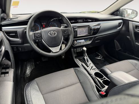 Used 2014 Toyota Corolla S FWD image 15