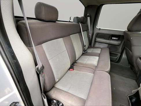 Used 2004 Ford F150 XLT image 16