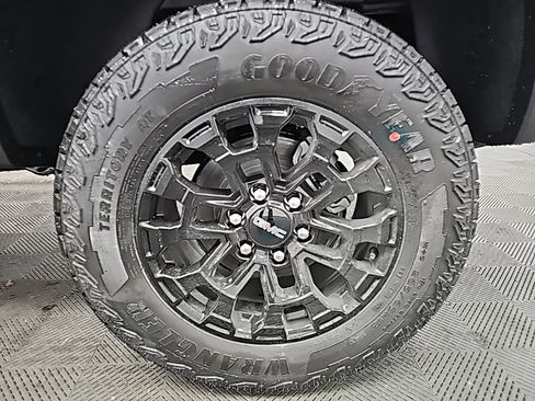 New 2026 GMC Canyon Elevation w/ Convenience Package image 44