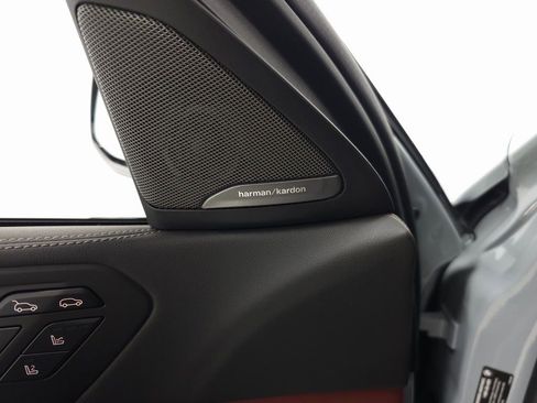 Used 2024 BMW X6 xDrive40i w/ Executive Package image 10