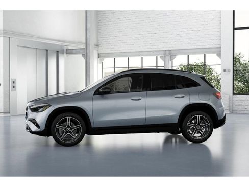 New 2026 Mercedes-Benz GLA 250 4MATIC image 35