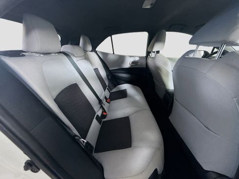 Used 2021 Toyota Corolla SE image 27