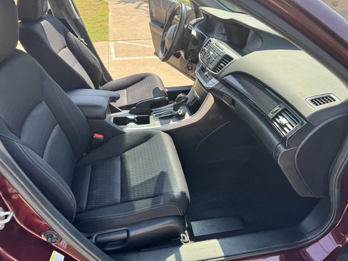 Used 2015 Honda Accord Sport image 43