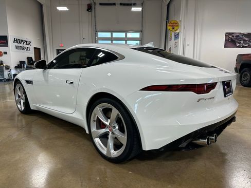 Used 2023 Jaguar F-TYPE Coupe RWD image 5