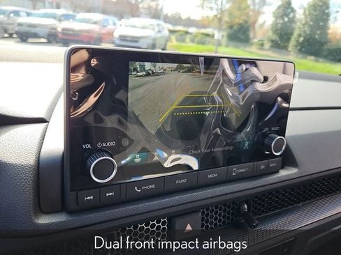 Used 2025 Honda CR-V Sport image 26