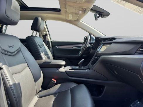 Used 2019 Cadillac XT5 Luxury FWD image 36