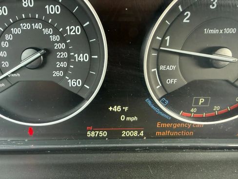 Used 2018 BMW 320i xDrive Sedan w/ Convenience Package AWD/4WD image 11